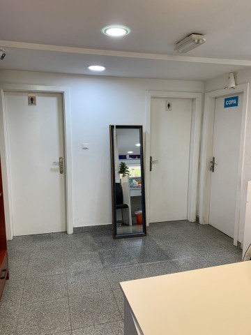 A Venda Loja no Kinaxixi, nas Ingombotas.
