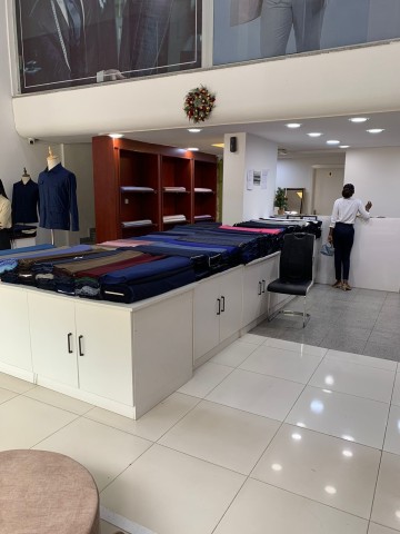 A Venda Loja no Kinaxixi, nas Ingombotas.