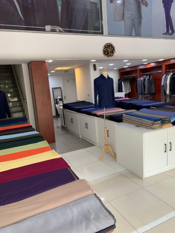 A Venda Loja no Kinaxixi, nas Ingombotas.
