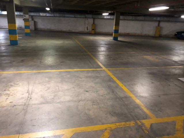 A Venda Escritorio no Belas Business park com estacionamento