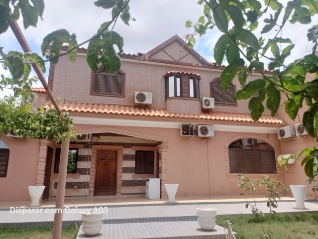 A Venda Vivenda T5
