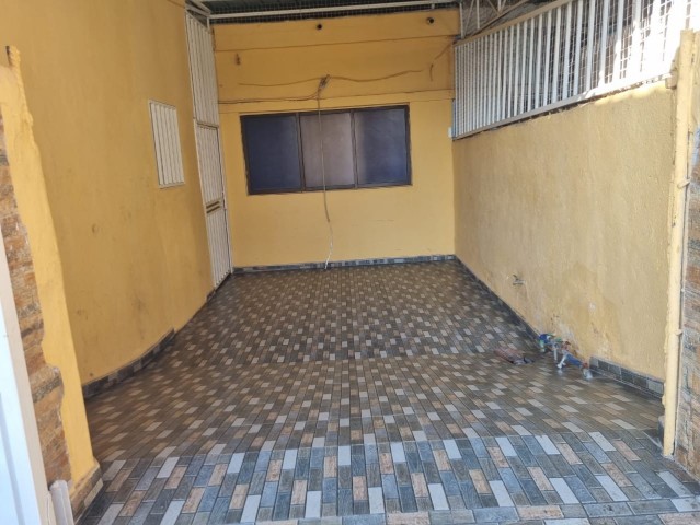 A Venda Vender: Moradia T3, na nova Marginal de Luanda, Coreia.