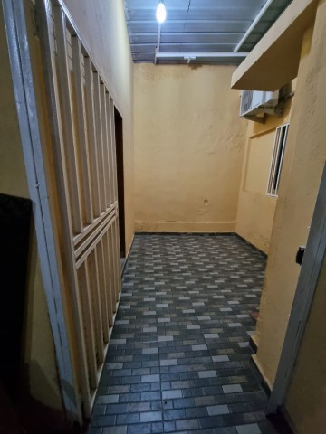 A Venda Vender: Moradia T3, na nova Marginal de Luanda, Coreia.