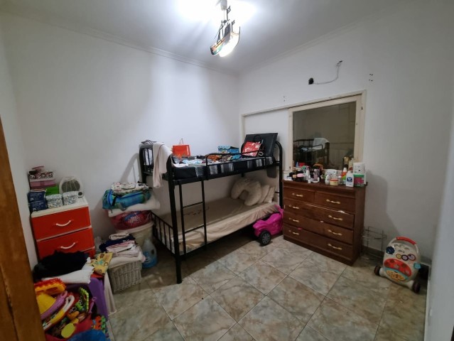 A Venda Vender: Moradia T3, na nova Marginal de Luanda, Coreia.