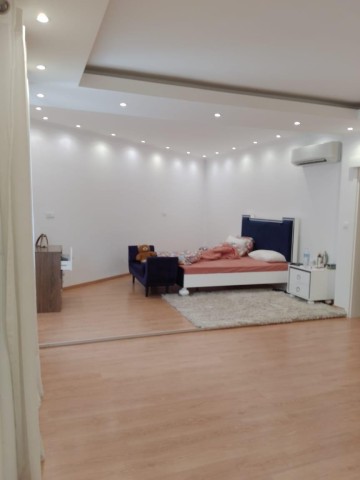 A Venda Vivenda V4 mobiliada com anexo, Condomínio Real Park, Talatona,