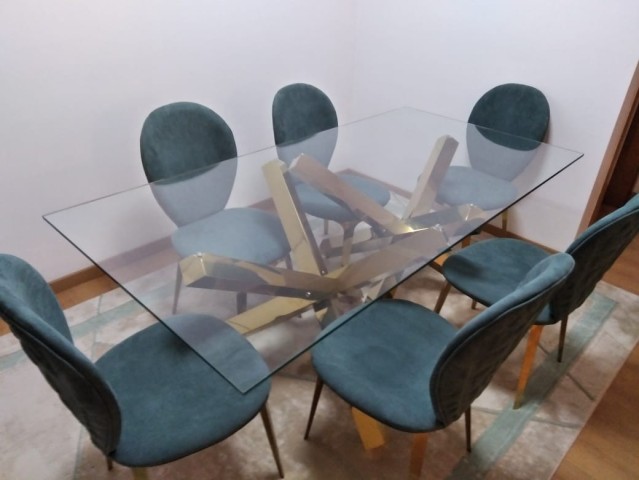 A Venda Apartamento T1 mobiliado, no Edifício Coqueiros Prestige, Coqueiros.