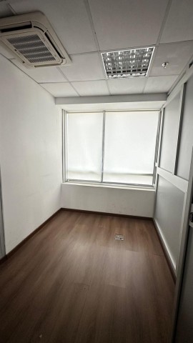 A Venda Escritório de 320m² no Condomínio Belas Business Park, Talatona.