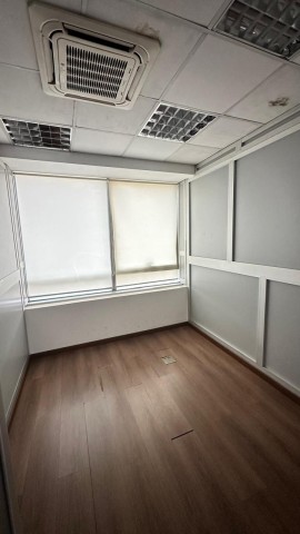 A Venda Escritório de 320m² no Condomínio Belas Business Park, Talatona.