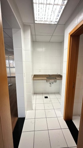 A Venda Escritório de 320m² no Condomínio Belas Business Park, Talatona.
