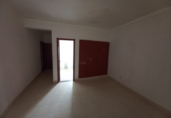 A Venda Apartamento T5, na Centralidade do Kilamba, pago na totalidade.