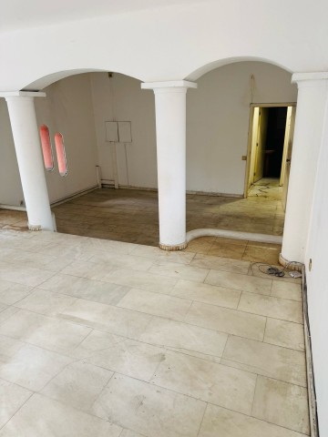 A Venda Vivenda V3, na Maianga, nas imediações da Clínica Medical Center.