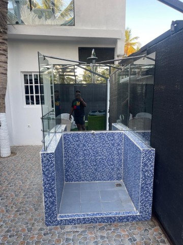 A Venda Vivenda V8, de praia, na Ilha do Mussulo.