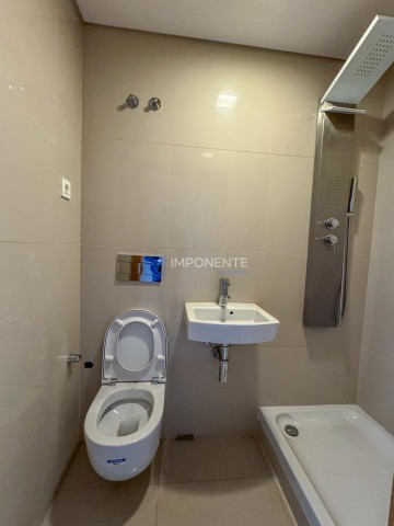 A Venda Luxuoso apartamento T2 no Edifício Kanhangulo, Ingombotas.