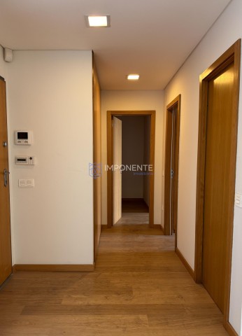 A Venda Luxuoso apartamento T2 no Edifício Kanhangulo, Ingombotas.