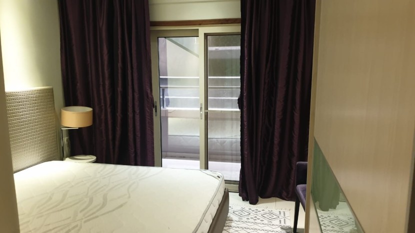 A Venda Apartamento T3, mobiliado, na Ilha de Luanda.