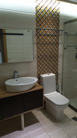 A Venda Apartamento T3, mobiliado, na Ilha de Luanda.
