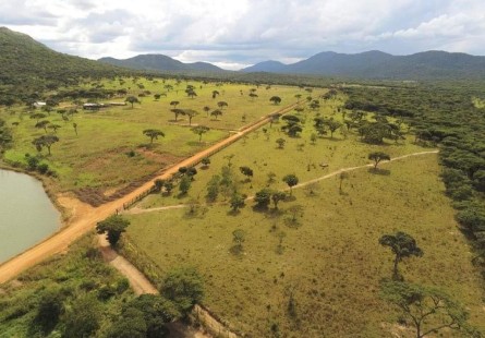 Fazenda com Resort na Kibala. Kwanza Sul.