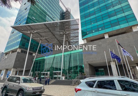 Anúncio Escritório de 650m², na Torre BAI, Maianga.
