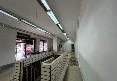 Comprar VENDA DE ESPAÇO COMERCIAL BAIXA DE LUANDA